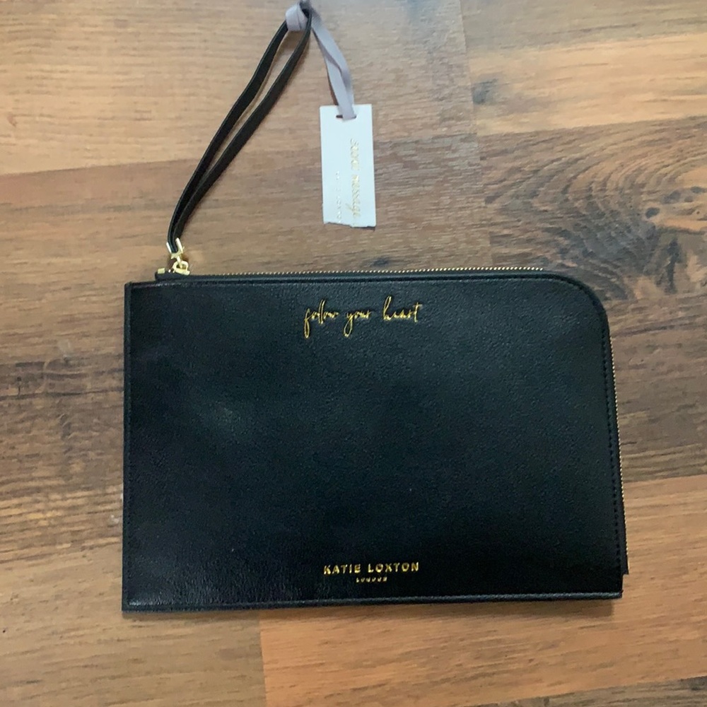 NWT Black Wristlet